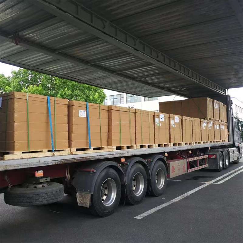 黑龙江齐齐哈尔碾子山到新疆喀什叶城县物流公司黑龙江齐齐哈尔碾子山至新疆喀什叶城县物流专线往返运输